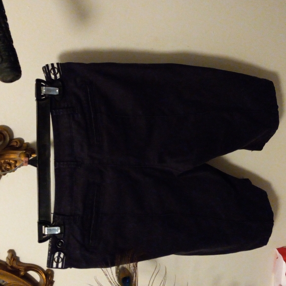 Bermuda shorts - Picture 3 of 7